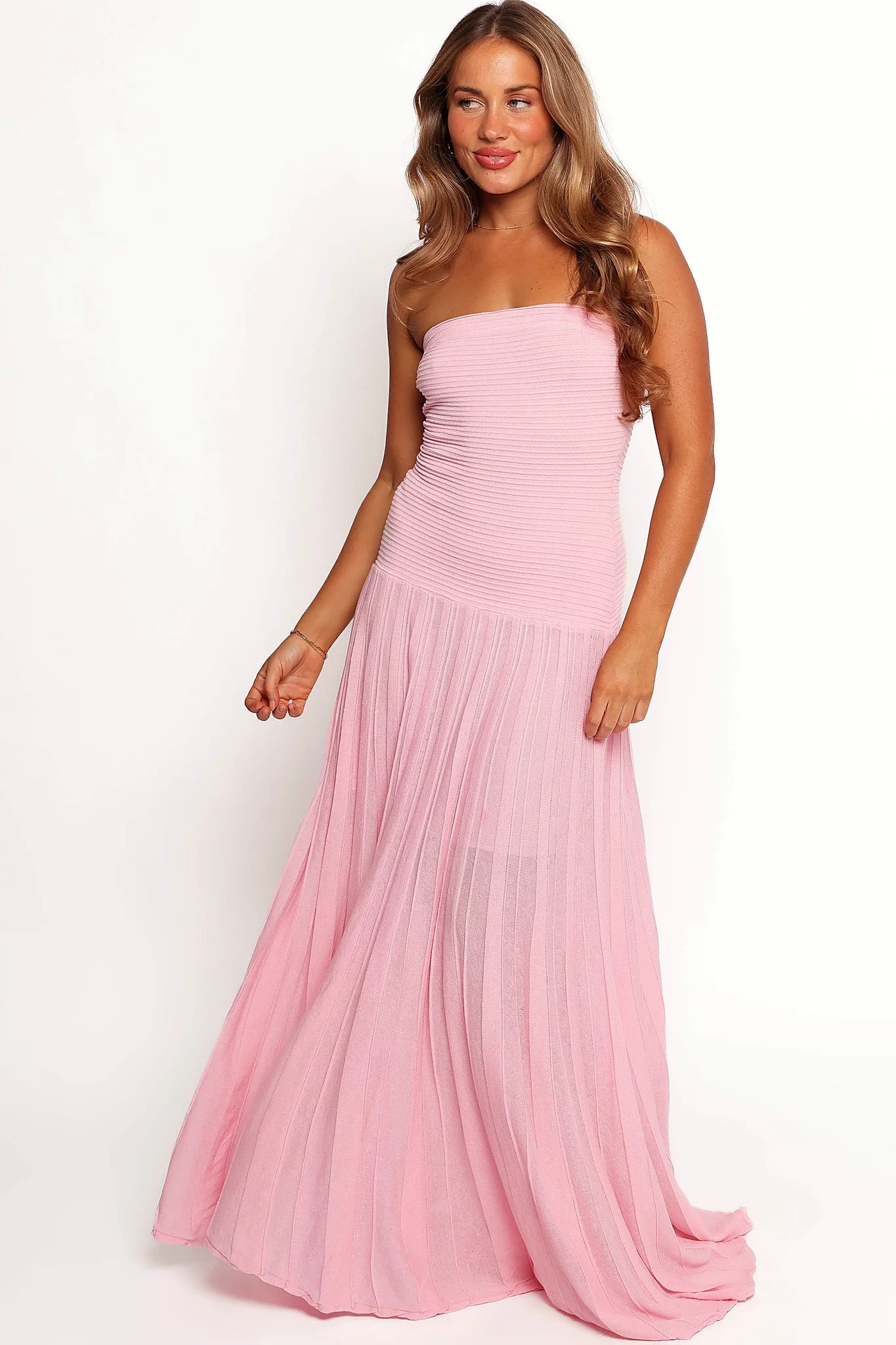 Side view showing the A-line skirt