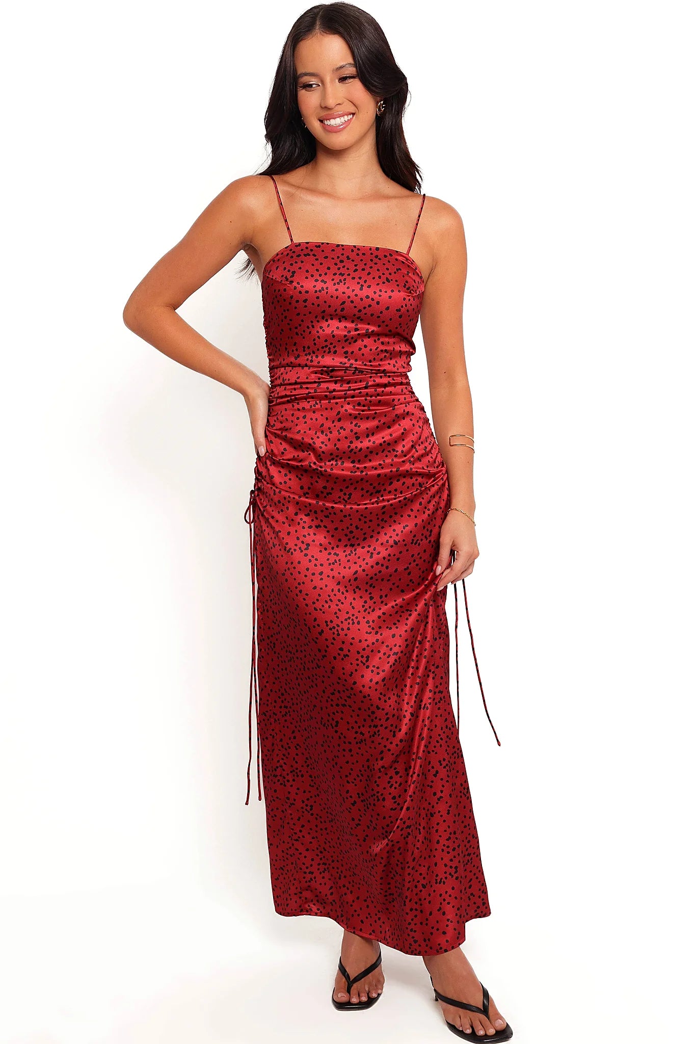 Side view showing the gathered drawstring detail