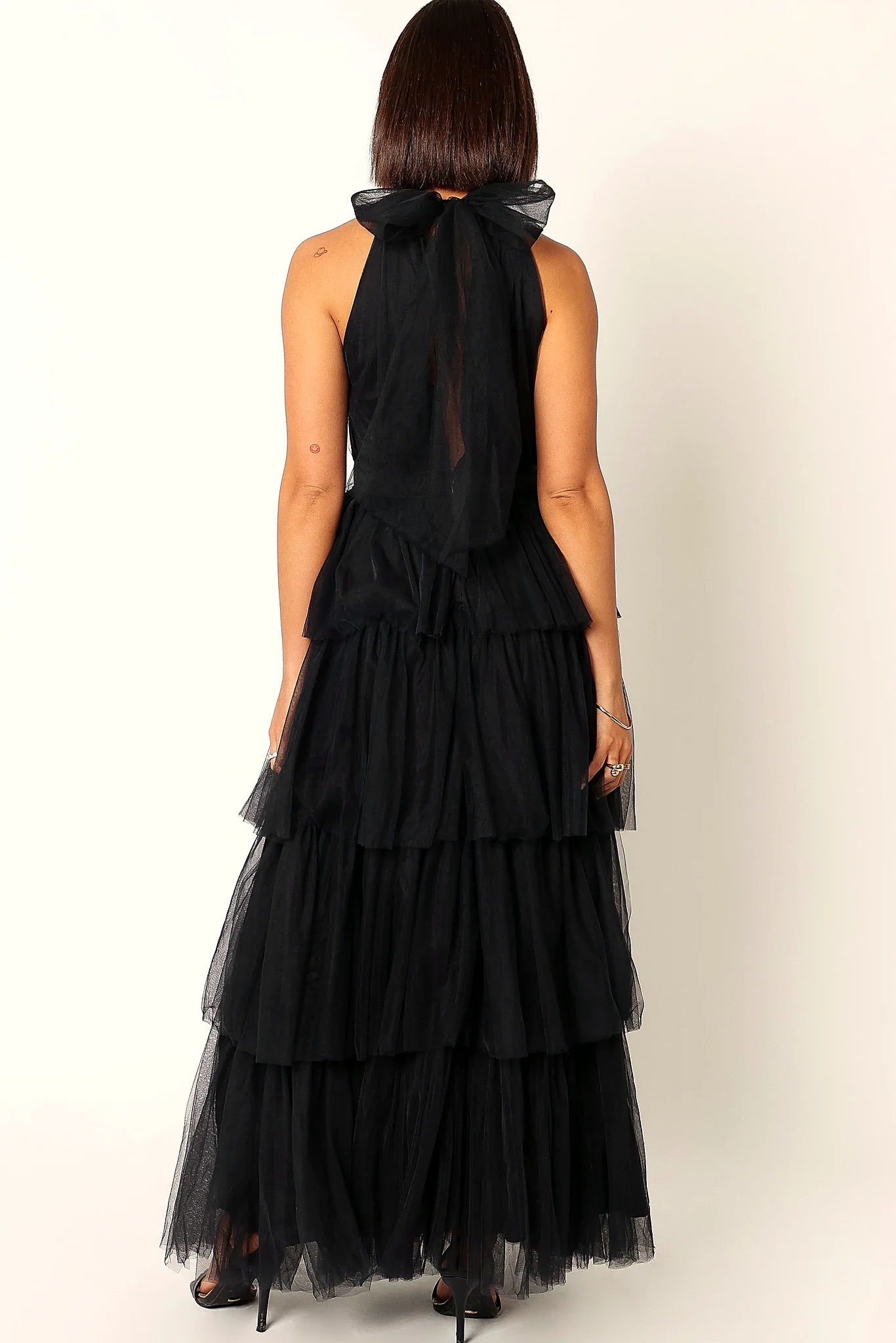 Close detail of the elasticised waist where the tulle begins