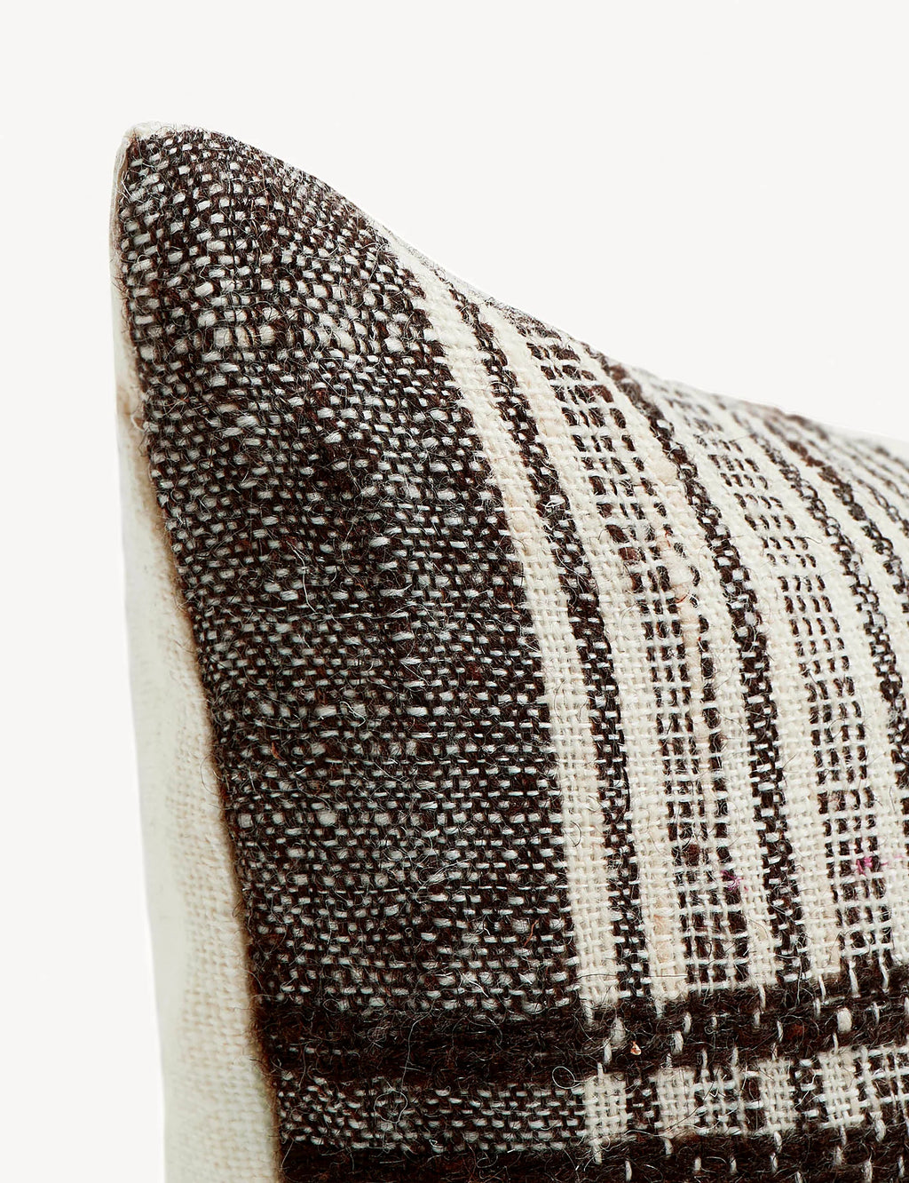 Kavia Pillow