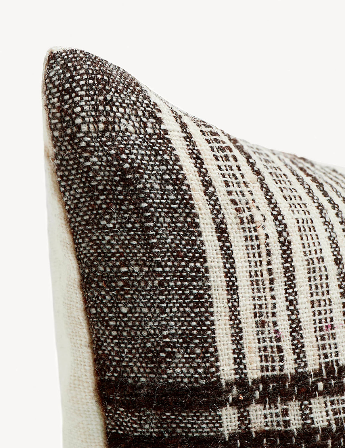 Kavia Pillow