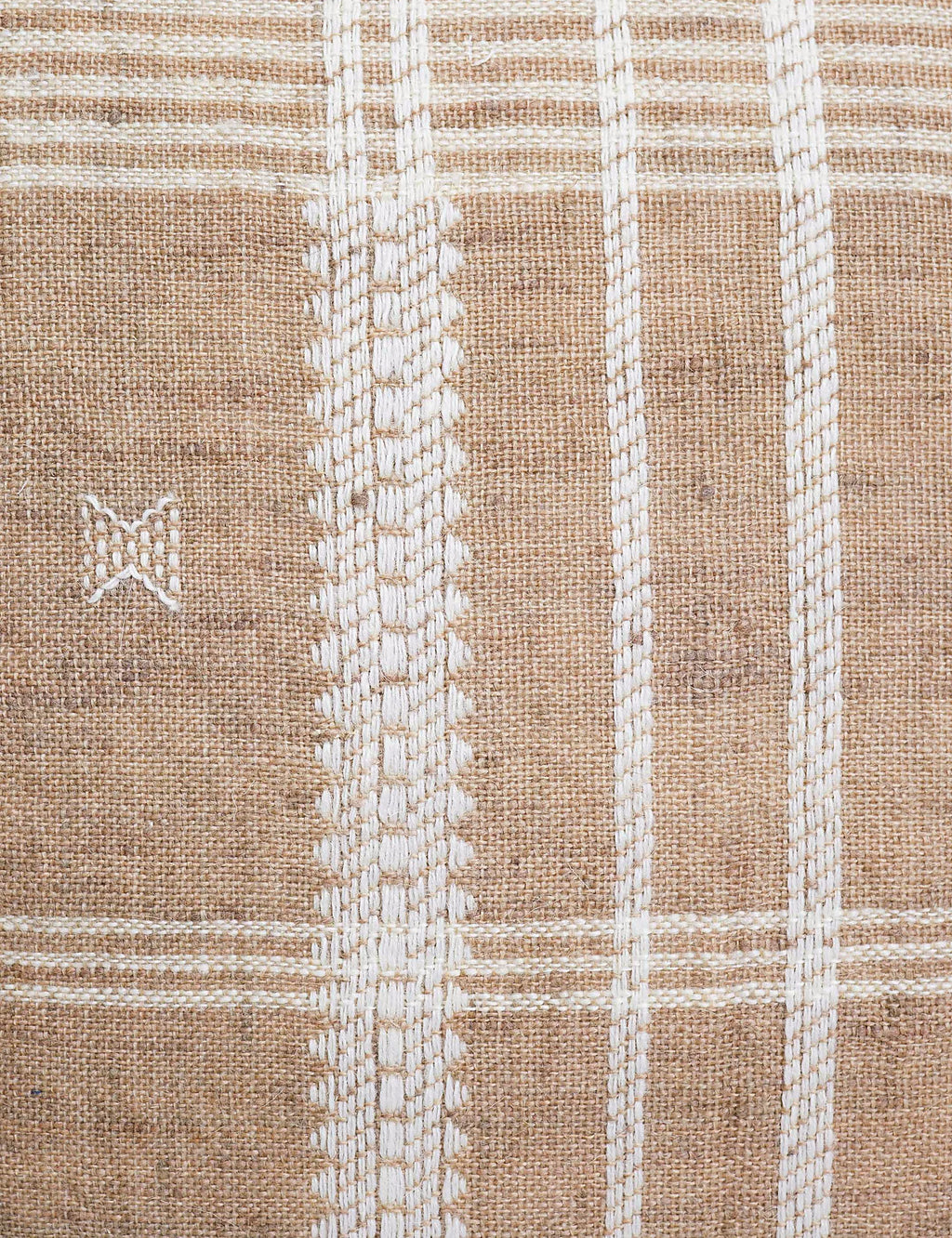 Kavia Pillow
