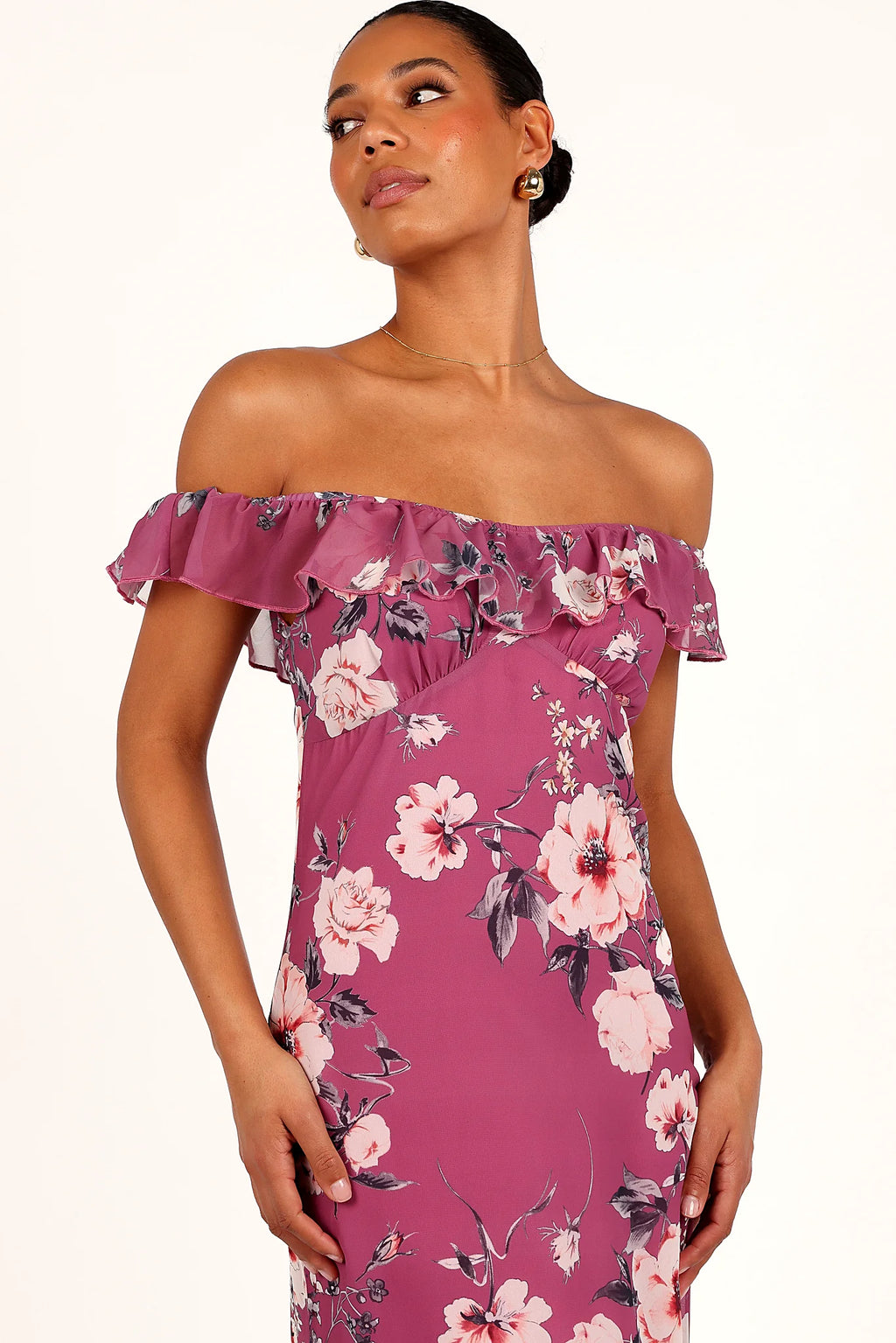 Close detail of the ruffle at the neckline