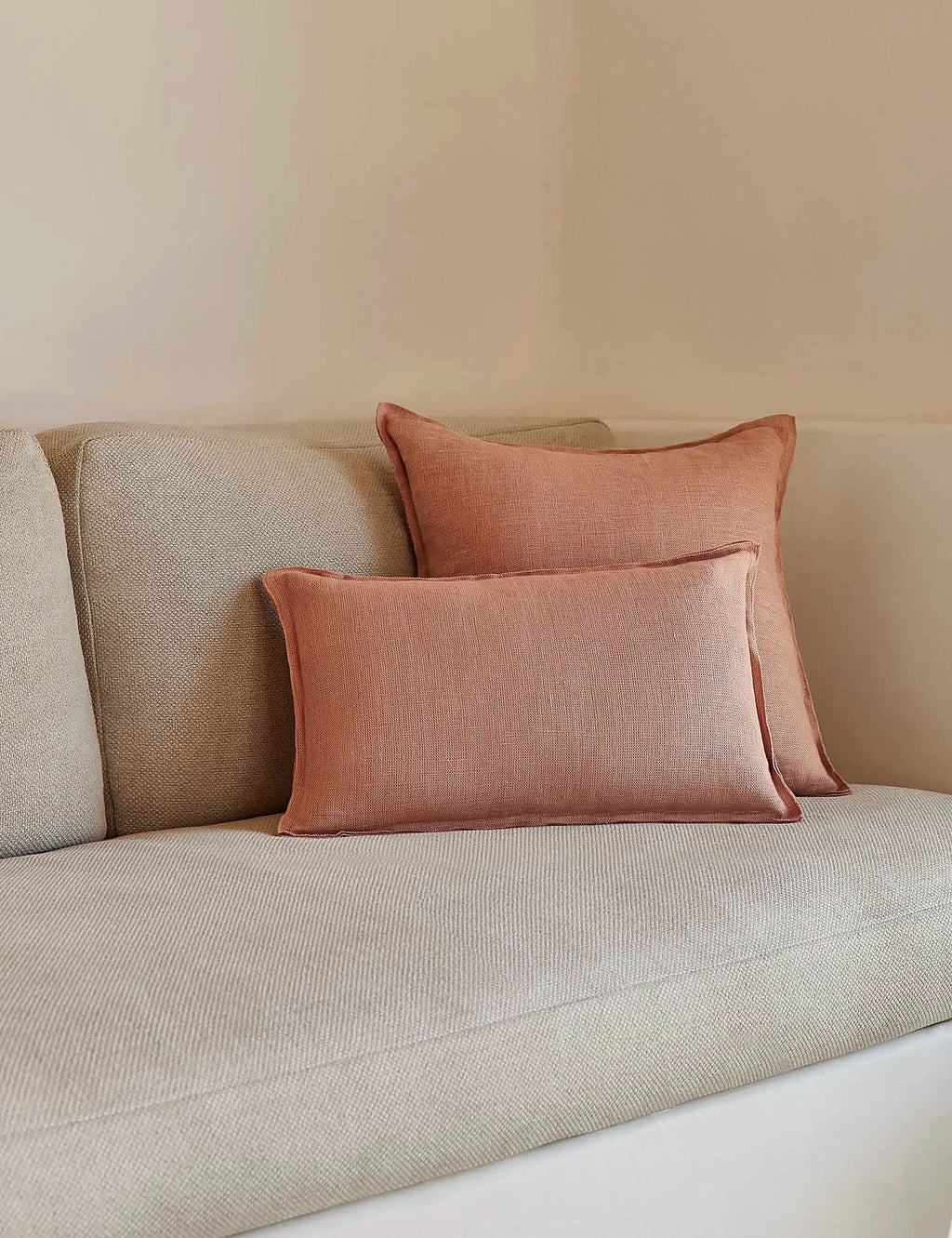 Arlo Linen Pillow