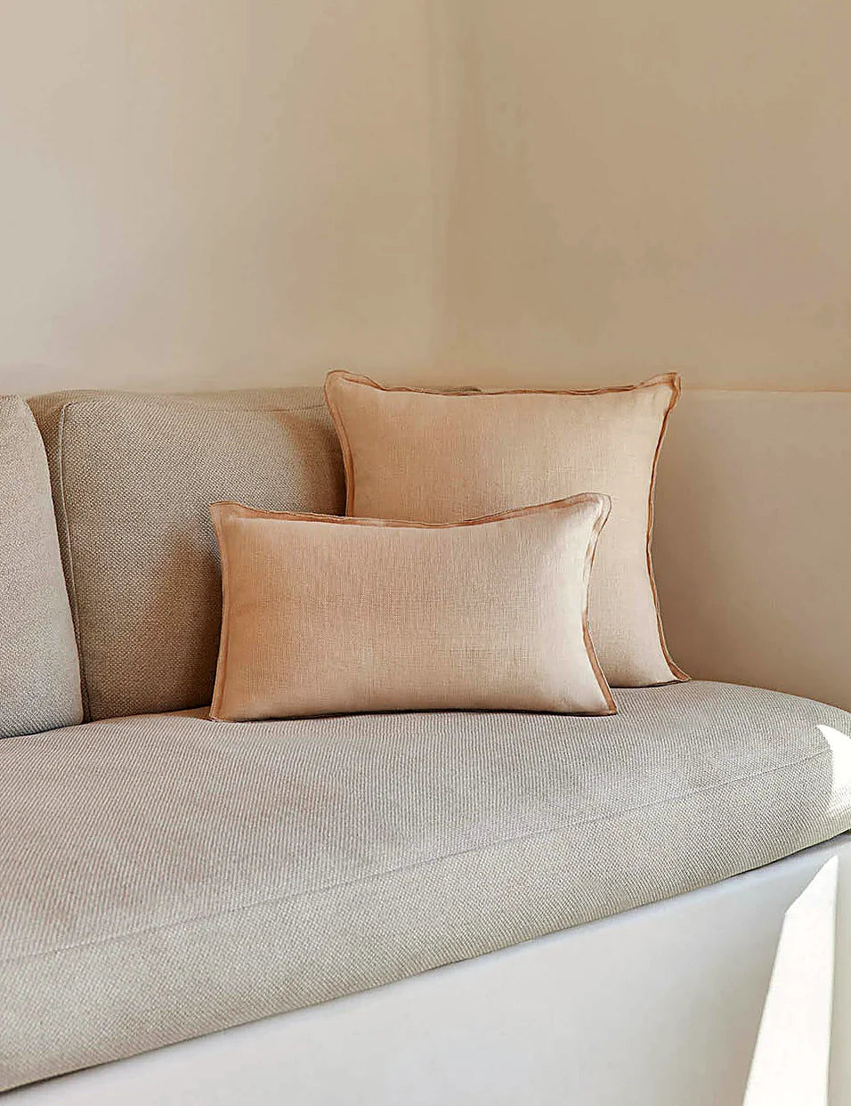 Arlo Linen Pillow