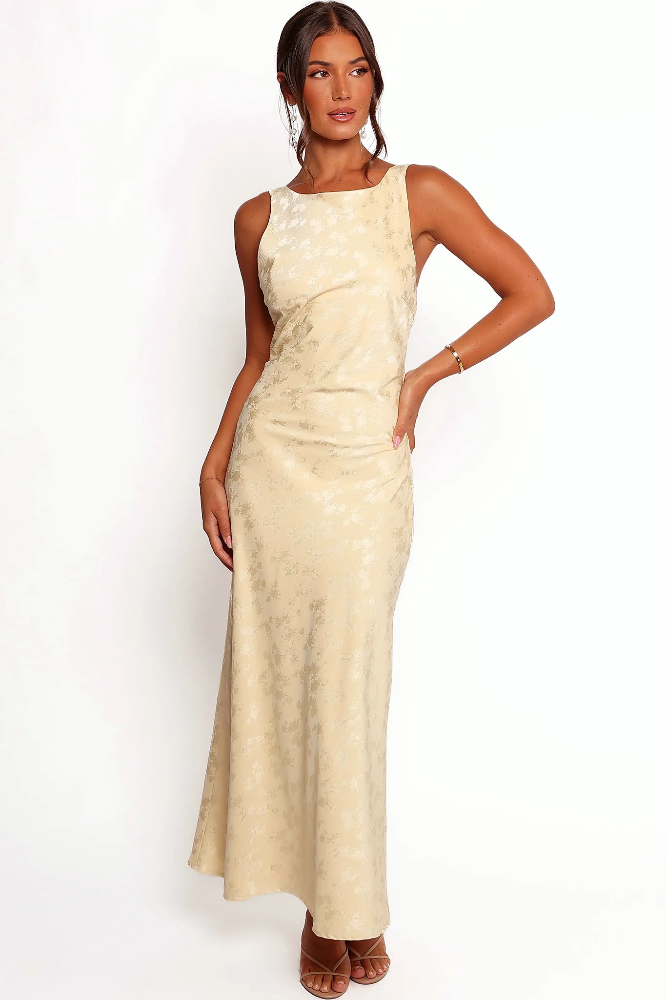 Back view showing the open back detail