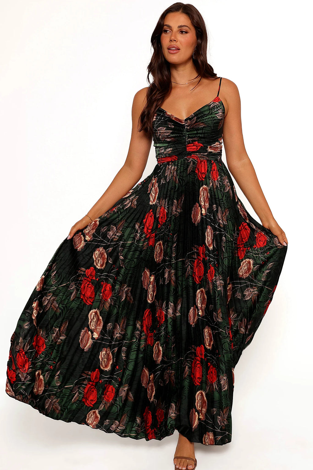 Side view showing the pleats falling to the floor
