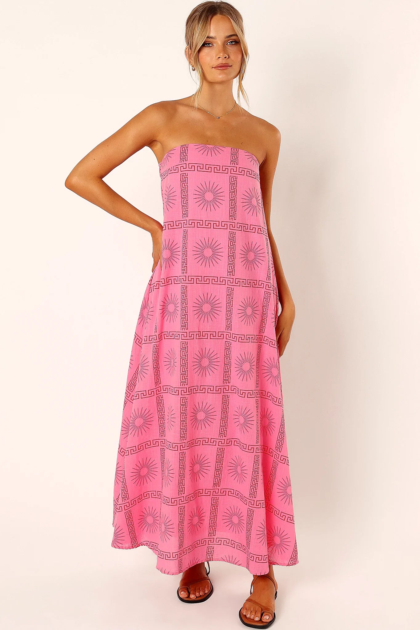 Back view showing the elasticised neckline