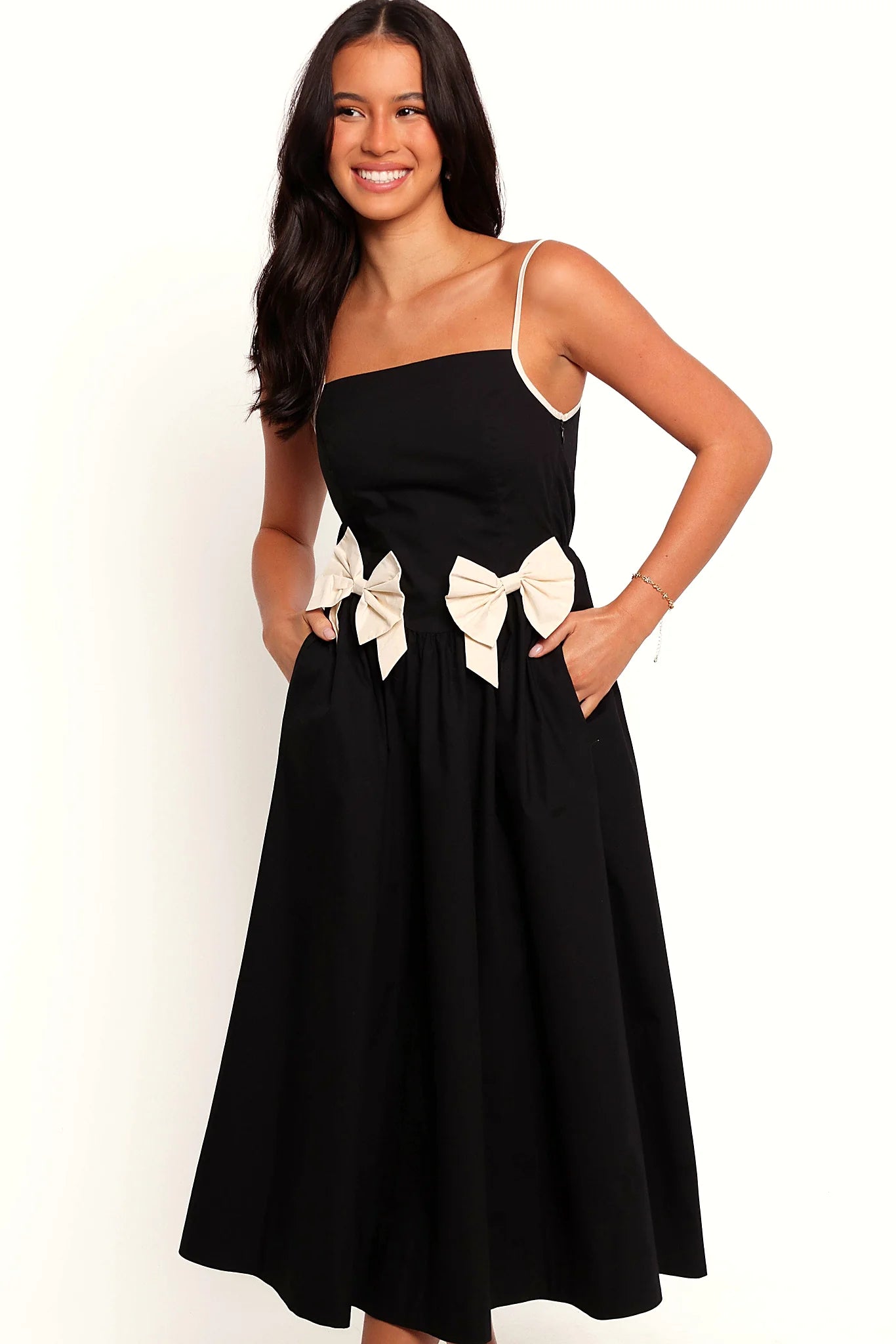 Back view of the pull-on midi dress